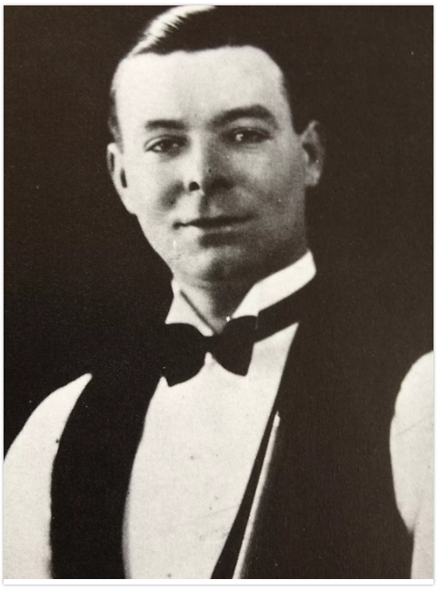 1540594219884622_486x653.png